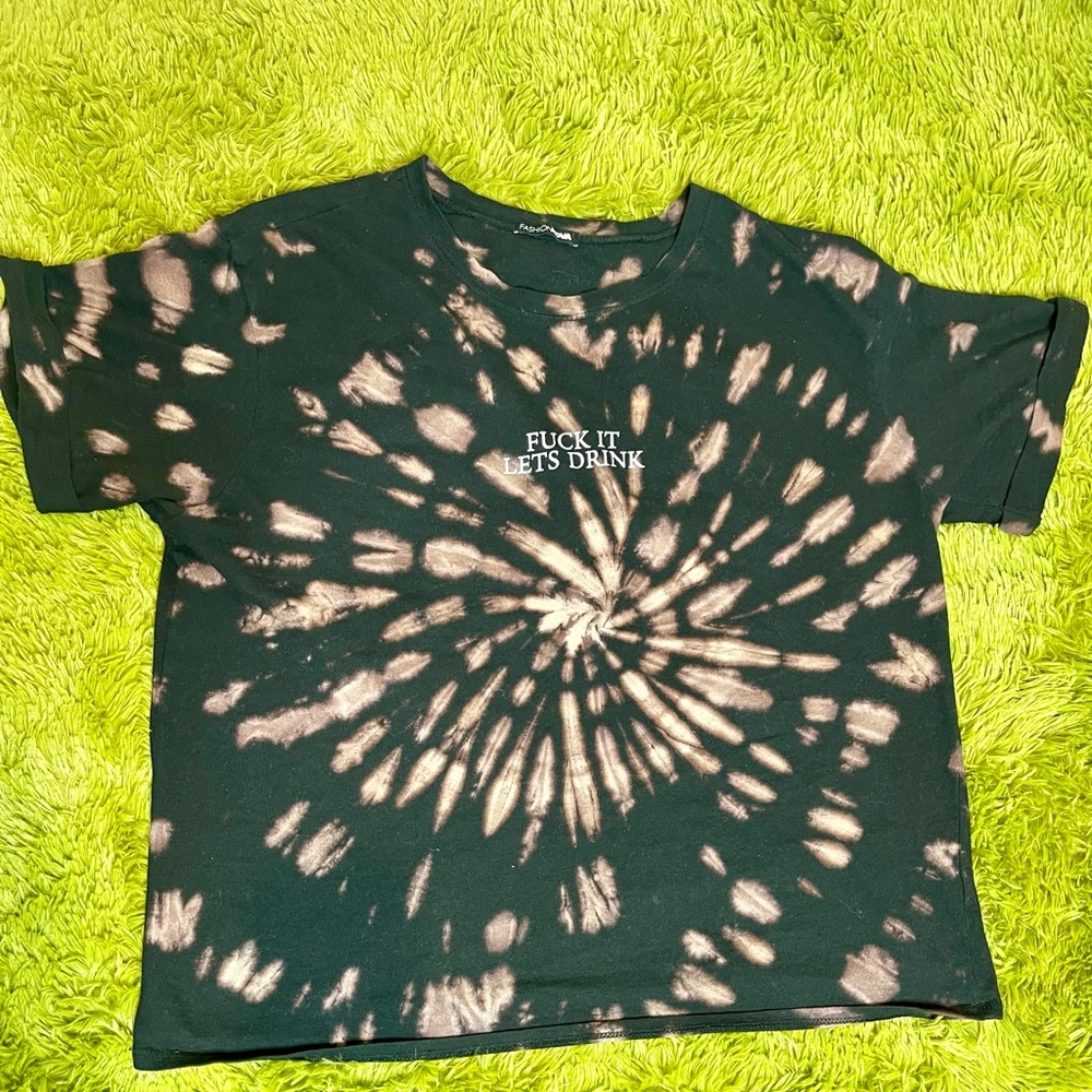 “f*ck it let’s drink” fashion nova graphic tie dye tee!